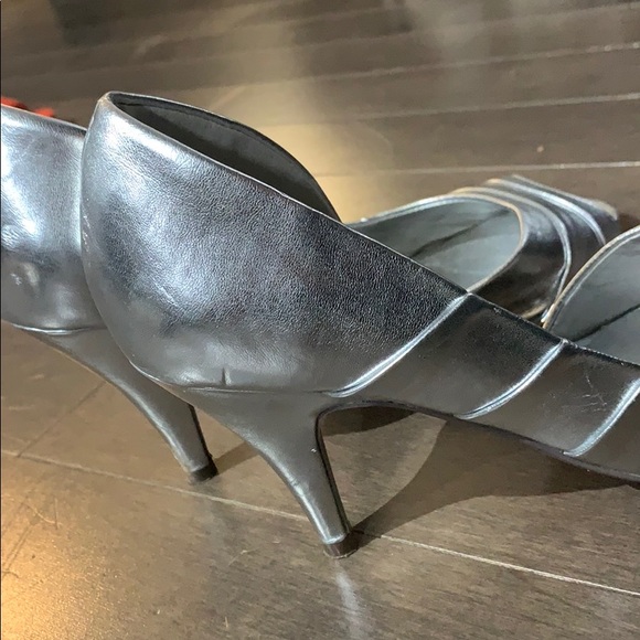 Silver Steve Madden heels - Picture 2 of 3